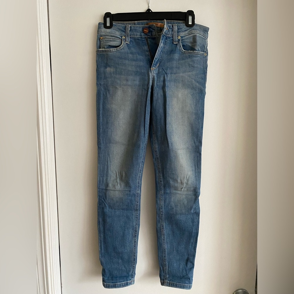 Joe’s medium/light wash skinny jeans size 26